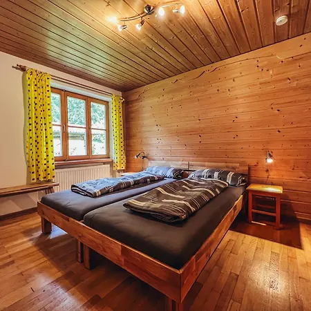 Haus Heufelder Apartman *